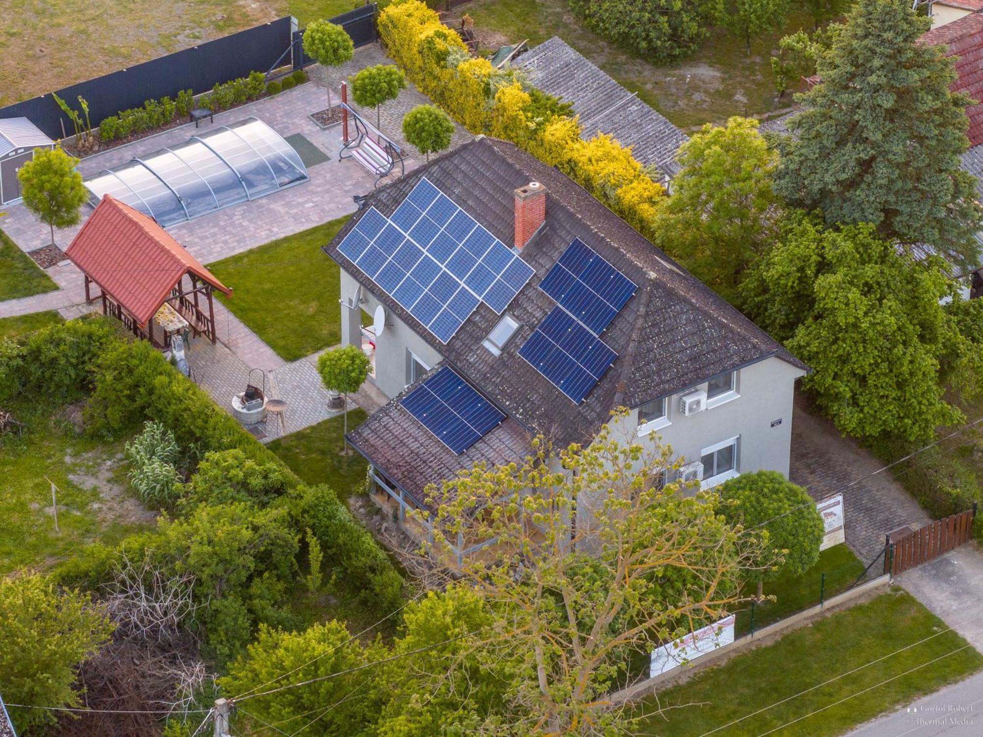 Attila Apartman Harkány Zewnętrze zdjęcie